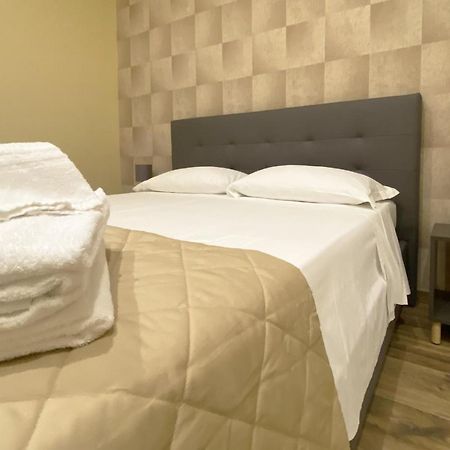 Sami B&B And Holidays Home Taranto Eksteriør bilde
