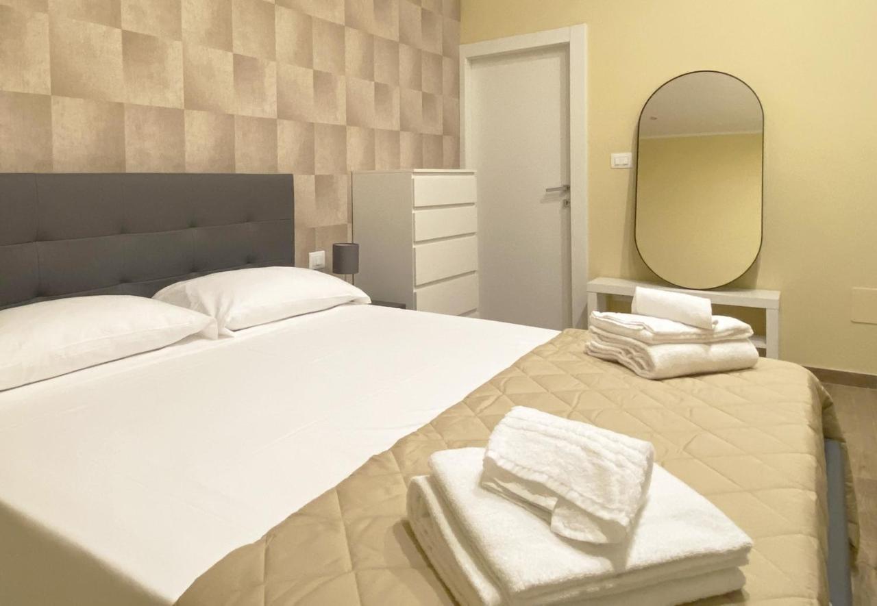 Sami B&B And Holidays Home Taranto Eksteriør bilde